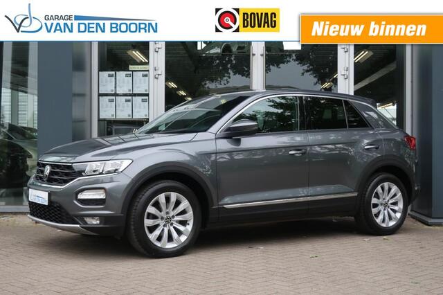 Volkswagen T-Roc 1.5 TSI SPORT, Trekhaak, Navi, Clima, etc.