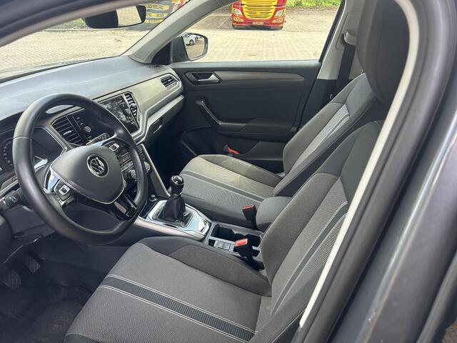 Volkswagen T-Roc 1.0 TSI Style | Carplay | adaptive cruise |