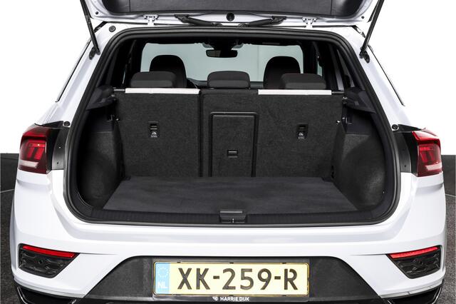 Volkswagen T-Roc 2.0 TSI 190 PK 4Motion Sport - Automaat | Dig. Cockpit | Cruise Control | Stoelverw. | PDC | NAV + App. Connect | ECC | Afn. Trekhaak | LM 17" |
