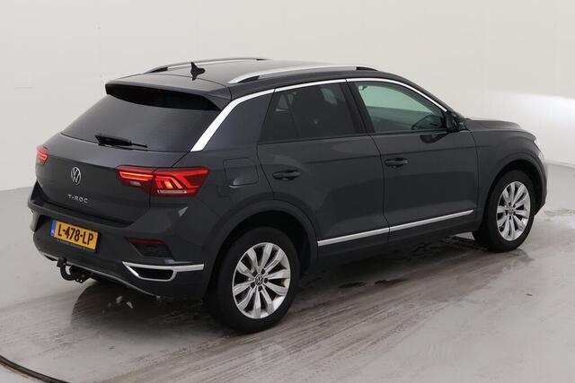 Volkswagen T-Roc 1.5 TSI Sport / Digitaal dashboard / Led / Climate controle / App connect / Parkeersensoren V+A / Lichtmetaal 17 inch / Trekhaak