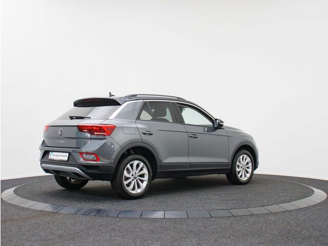 Volkswagen T-Roc 1.5 TSI Life Business | DSG Automaat | Private lease 639