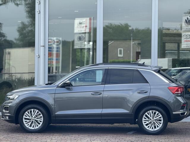 Volkswagen T-Roc 1.5 TSI Style Apple CarPlay | LED | ACC