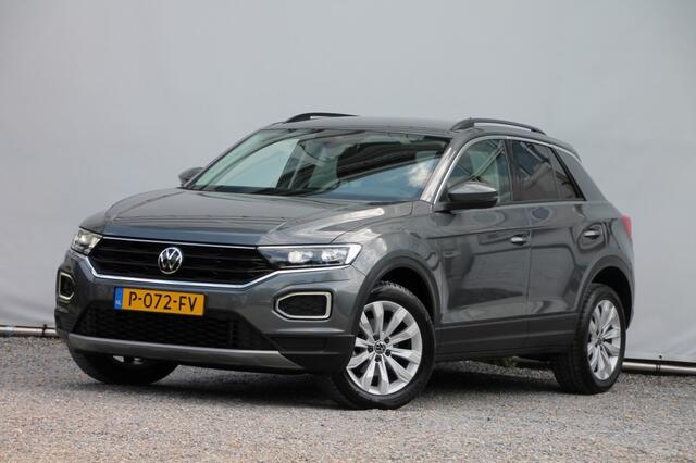 Volkswagen T-Roc 1.0 TSI Style - 110 pk **Led / Active info / Navi / PDC
