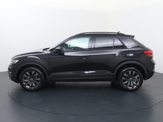 Volkswagen T-Roc 1.5 TSI Sport | 150 PK | Automaat | Multifunctioneel stuurwiel | Adaptive Cruisecontrol | Stoelverwarming |