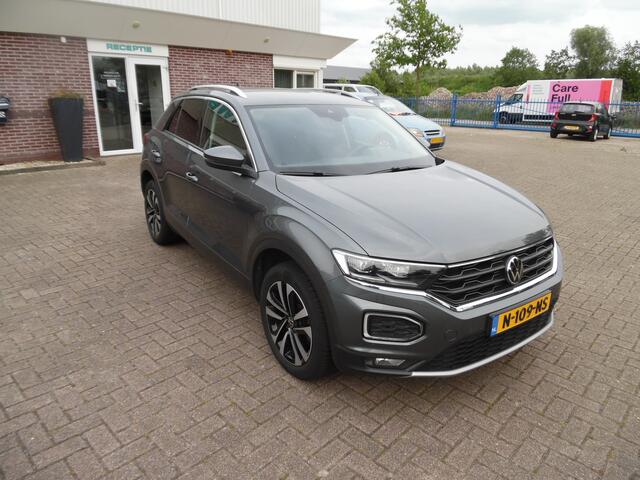 Volkswagen T-Roc 1.5 TSI Sport
