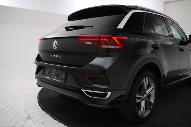 Volkswagen T-Roc 2.0 TDI Sport Business R R-Line, Cruise Control, Apple Carplay, Parkeersensoren