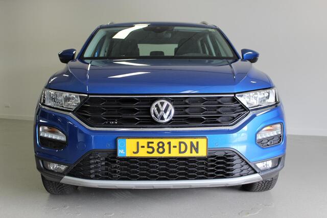 Volkswagen T-Roc 1.6 TDI Style Business | NL-AUTO+N.A.P! | ACC | PDC-V/A | AIRCO | DAB/RADIO | NAVIGATIE | CARPLAY |