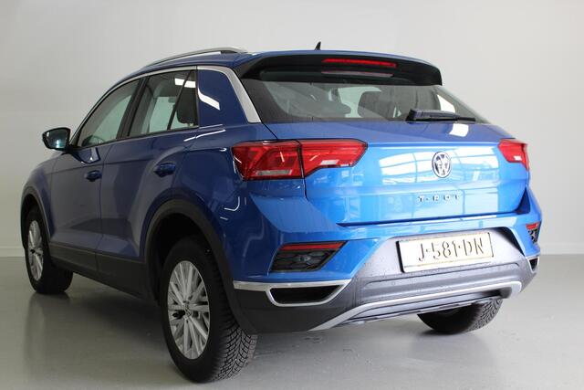Volkswagen T-Roc 1.6 TDI Style Business | NL-AUTO+N.A.P! | ACC | PDC-V/A | AIRCO | DAB/RADIO | NAVIGATIE | CARPLAY |