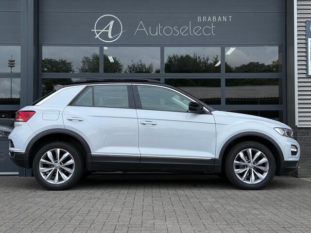 Volkswagen T-Roc 1.0 TSI Sport Clima CarPlay PDC