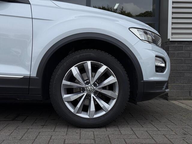 Volkswagen T-Roc 1.0 TSI Sport Clima CarPlay PDC