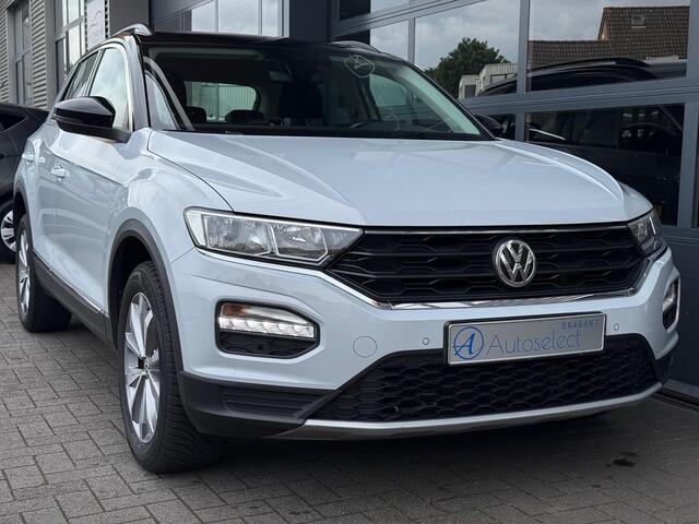 Volkswagen T-Roc 1.0 TSI Sport Clima CarPlay PDC