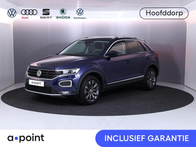 Volkswagen T-Roc 1.5 TSI Sport 150 pk Automaat (DSG) | Navigatie | Parkeersensoren | Achteruitrijcamera | Adaptieve cruise control | LED koplampen |