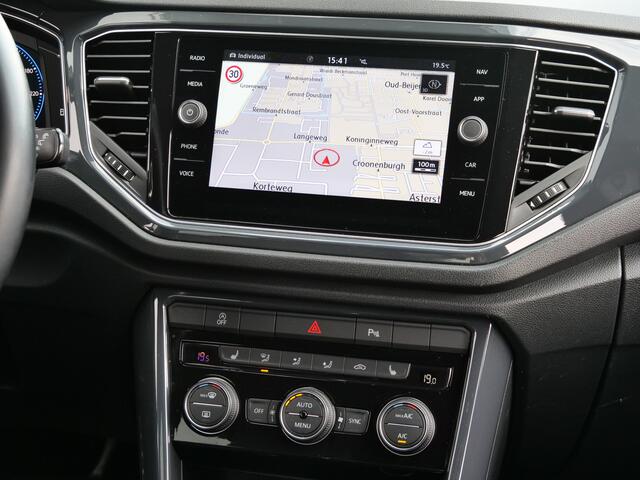 Volkswagen T-Roc 2.0 TSI 190pk 4Motion R-Line Sport Automaat 19 Inch / Navigatie / Camera