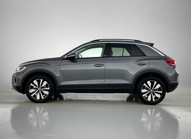 Volkswagen T-Roc 1.5 TSI MOVE DSG AD-CRUISE CAMERA CLIMA TREKHAAK