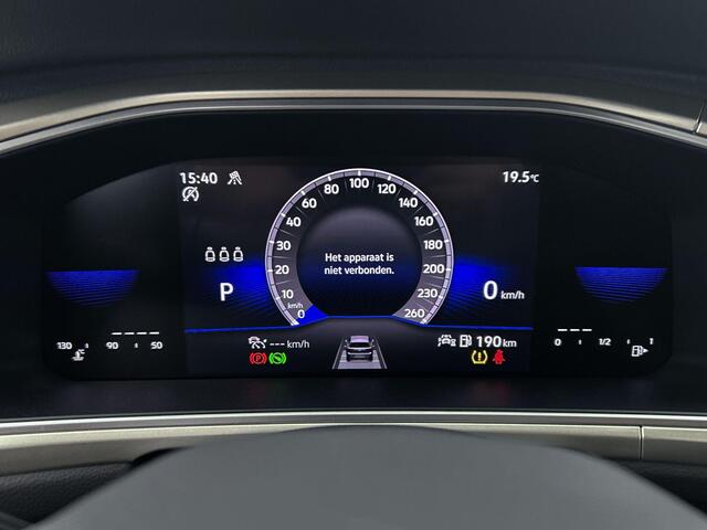 Volkswagen T-Roc 1.5 TSI MOVE DSG AD-CRUISE CAMERA CLIMA TREKHAAK