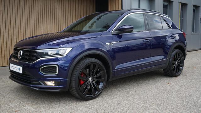 Volkswagen T-Roc 1.5 TSI 150PK DSG R-Line & Sport Pano.Dak Virtual Keyless Trekhaak 19inch LM Suzuka *Atlantic Blue Metallic* 30965km! *Unieke T-Roc*
