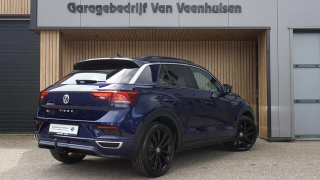Volkswagen T-Roc 1.5 TSI 150PK DSG R-Line & Sport Pano.Dak Virtual Keyless Trekhaak 19inch LM Suzuka *Atlantic Blue Metallic* 30965km! *Unieke T-Roc*