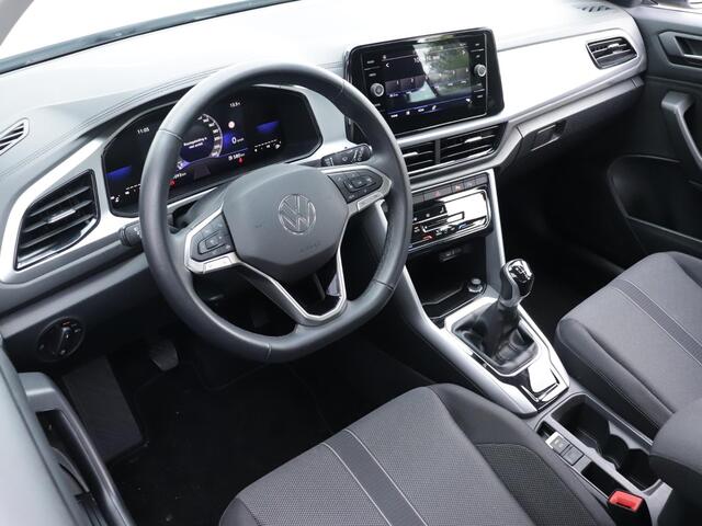Volkswagen T-Roc 1.0 TSI Life Business | NL-auto | Stoelverwarming | Navigatie | Adaptive Cruise | Parkeersensoren |