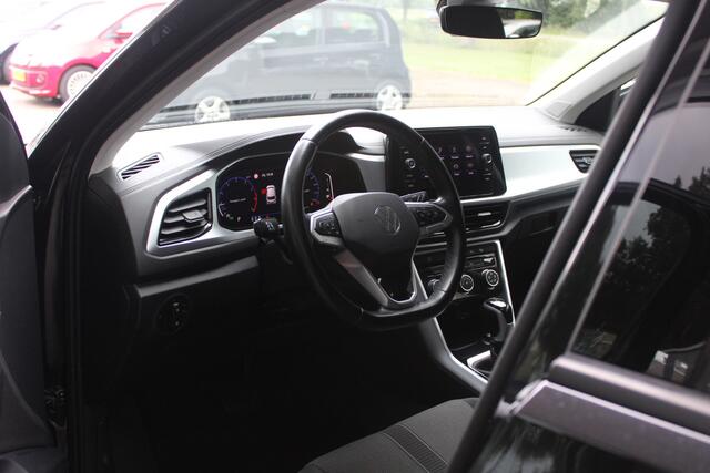 Volkswagen T-Roc 1.5 TSI Life | Virtual | Trekhaak | Org. NL |