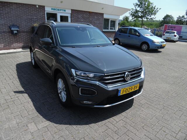 Volkswagen T-Roc 1.5 TSI Style Business