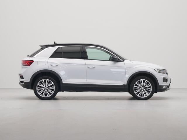 Volkswagen T-Roc 1.5 TSI 150pk DSG Sport Navi via App Camera Pdc Led Clima