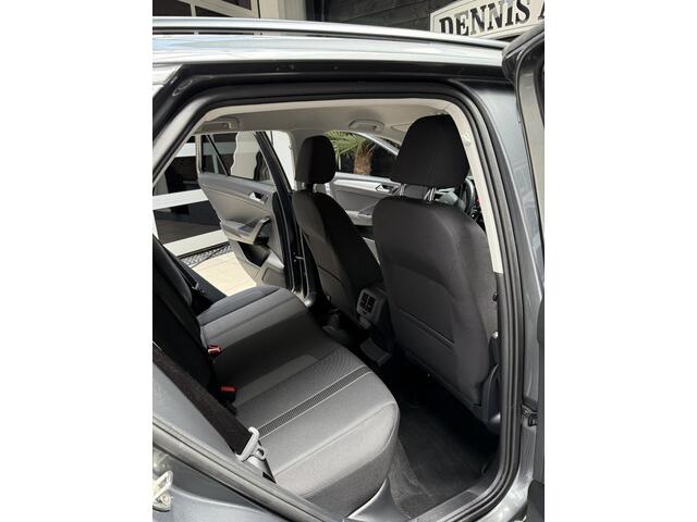 Volkswagen T-Roc 1.0 TSI Life Business