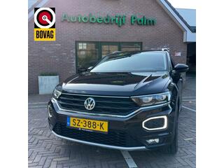 volkswagen-t-roc-1.5-tsi-sport---15