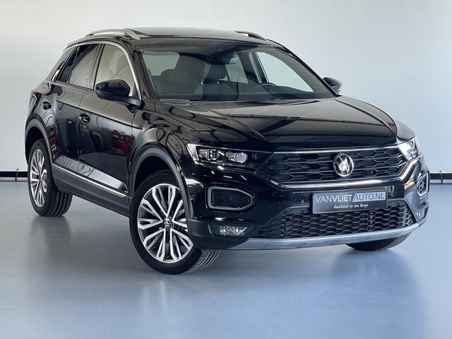 Volkswagen T-Roc 1.5 TSI Sport Business R / AUTOMAAT / Camera / Panorama Dak / Live Cockpit