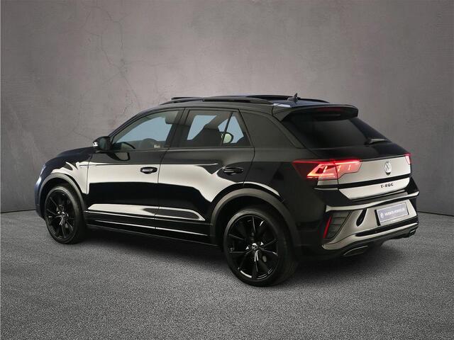 Volkswagen T-Roc R-Line 1.5 TSI 150pk DSG Automaat Panoramadak, Trekhaak, Black style, Achteruitrijcamera, Beats audio, Elektrische achterklep, Adaptive cruise control