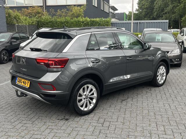 Volkswagen T-Roc 1.5 TSi DSG Life Business | CLIMA | 17" | TREKHAAK |