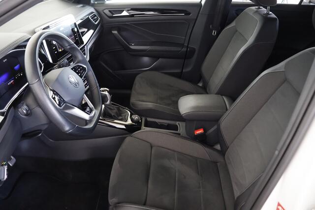 Volkswagen T-Roc 2.0 TSI 4Motion R-Line / IQ-Light / ACC / Cam / CarPlay / Navi