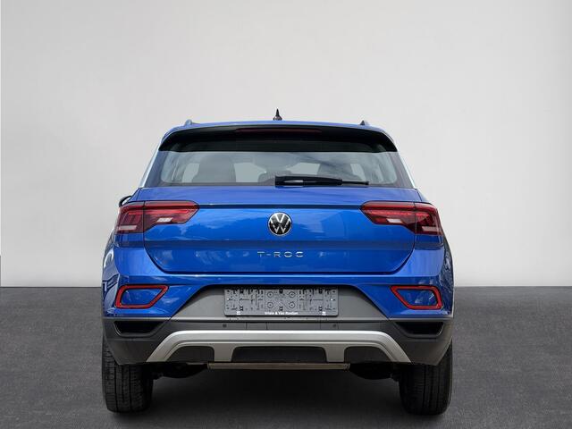 Volkswagen T-Roc 1.5 TSI Life | Automaat | ACC | Carplay | Clima | PDC V+A | LM velgen | ( Vestiging - Nieuwegein )