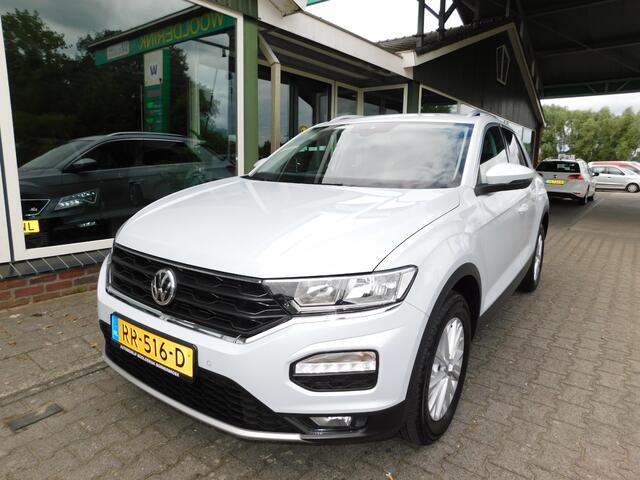 Volkswagen T-Roc 1.0TSI 116PK STYLE!! All-in Prijs! Trekhaak! VIRTU