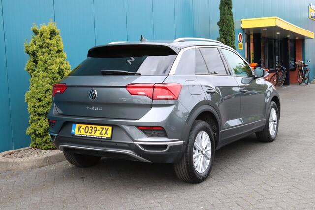 Volkswagen T-Roc 1.0 TSI Style Executive CARPLAY|ADAPT.CRUISE|CAM|CLIMA|NAV|PDC|LMV 41DKM!!