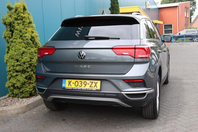 Volkswagen T-Roc 1.0 TSI Style Executive CARPLAY|ADAPT.CRUISE|CAM|CLIMA|NAV|PDC|LMV 41DKM!!