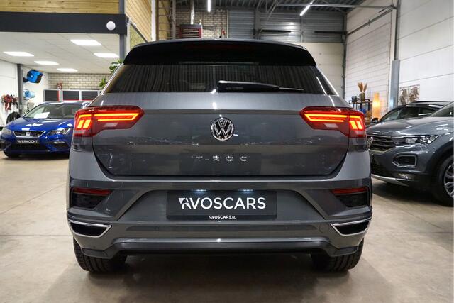 Volkswagen T-Roc 1.5 TSI 3x R-Line DSG * Pano - Camera - 19" - ACC - Lane - App - LED *