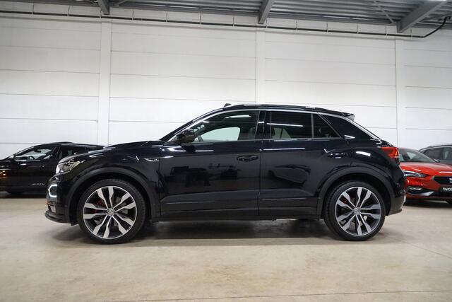 Volkswagen T-Roc 1.5 TSI 3x R-Line DSG * Pano - Virtual - 19" - Keyless - Camera - ACC - App *