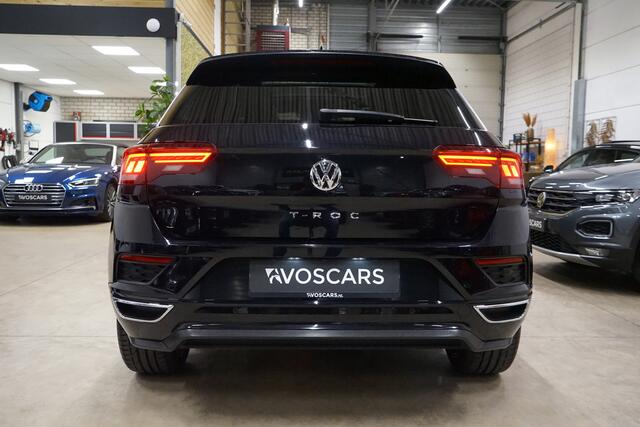 Volkswagen T-Roc 1.5 TSI 3x R-Line DSG * Pano - Virtual - 19" - Keyless - Camera - ACC - App *