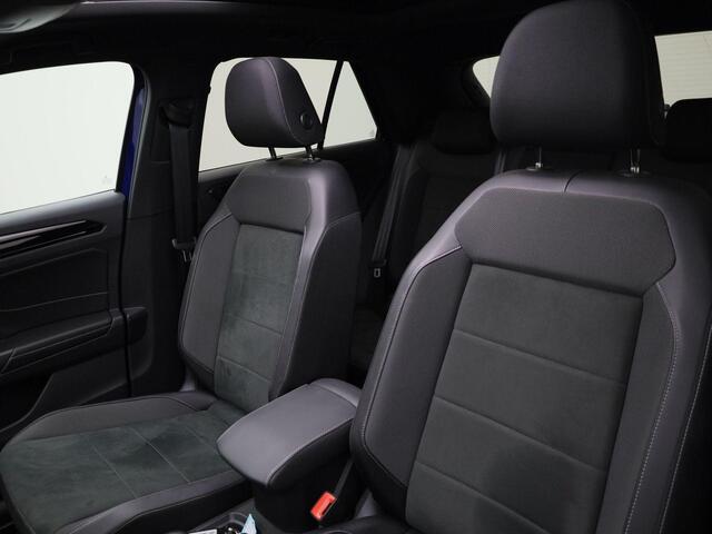 Volkswagen T-Roc 1.5TSI/150PK R Line Blackstyle DSG · Panoramadak · Trekhaak · BEATS · Camera + Parkeersensoren · Garantie tot januari 2029 of 100.000km