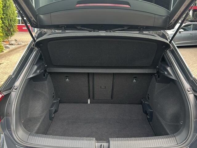 Volkswagen T-Roc 1.5 TSI DSG R-LINE SPORT LED/BEATS-AUDIO/ACC/STOELVERW