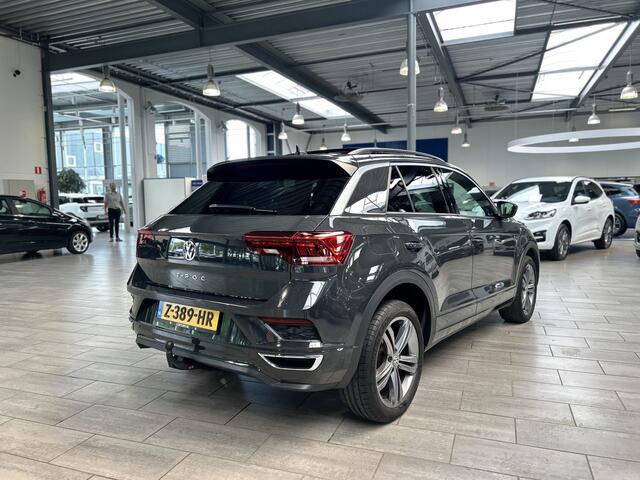 Volkswagen T-Roc 1.5 TSI Sport Business R | Trekhaak | Pano | Camera | LED | Adapt. cruise | Stoelverw. |