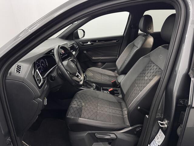 Volkswagen T-Roc 1.5 TSI 2x R-Line Half leder, Camera, Apple carplay,v Winterpakket, Virtual desk, Keyless start, Cruise control adaptief