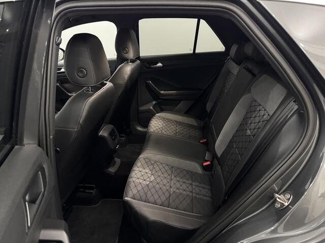 Volkswagen T-Roc 1.5 TSI 2x R-Line Half leder, Camera, Apple carplay,v Winterpakket, Virtual desk, Keyless start, Cruise control adaptief