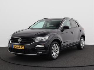 volkswagen-t-roc-1.0-tsi-style--lag
