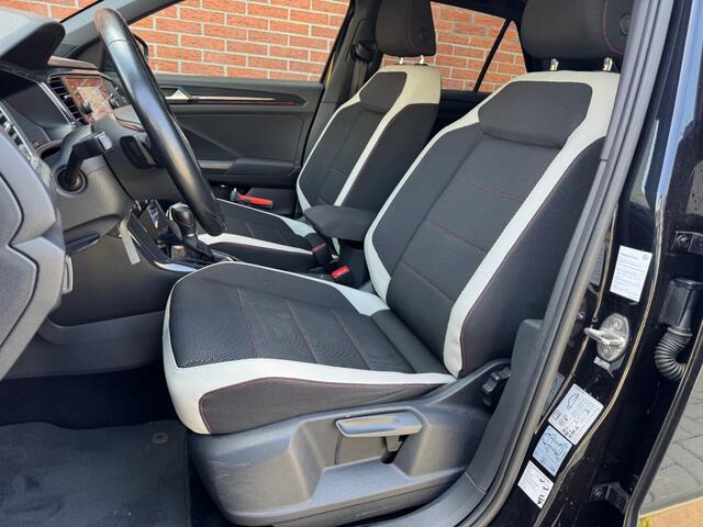 Volkswagen T-Roc 1.5 TSI SPORT DSG trekhaak camera climate control
