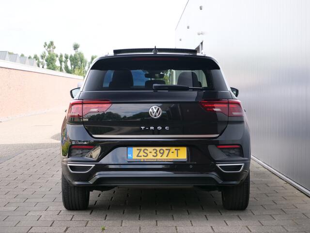 Volkswagen T-Roc 1.5 TSI 150pk Sport Business R Automaat LED / 18 Inch / Camera / Schuifdak