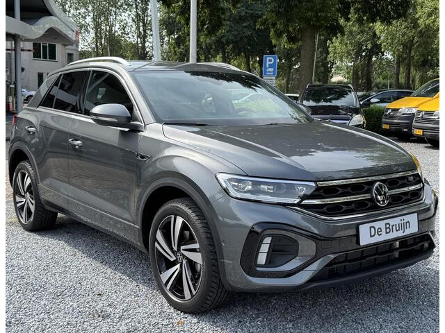 Volkswagen T-Roc 1.5 TSI 150pk DSG R-Line (Camera,IQ,Virtual,Lane,Side)