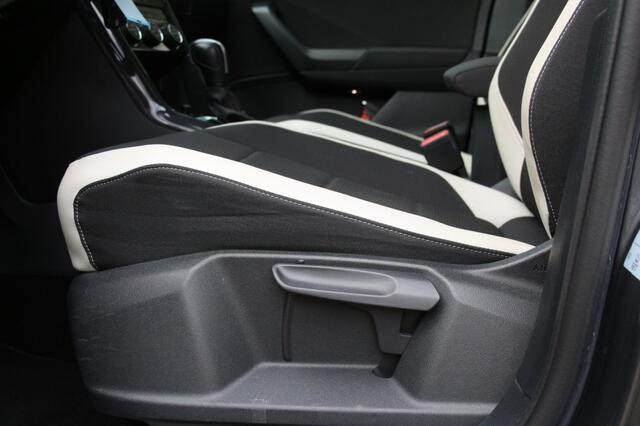 Volkswagen T-Roc 1.5 TSI Sport, Afn.trekh., Lichtm, Carplay, Navi, Cruise