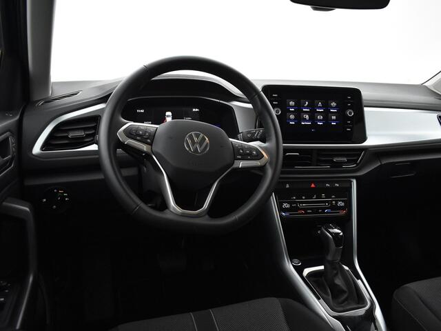 Volkswagen T-Roc 1.5 Tsi 150pk DSG Life Edition · Dodehoeksensor · Camera · Apple/Android Car Play · Keyless · P-Sensoren · 17'' Inch · Garantie t/m 05-08-2028 of 100.000km