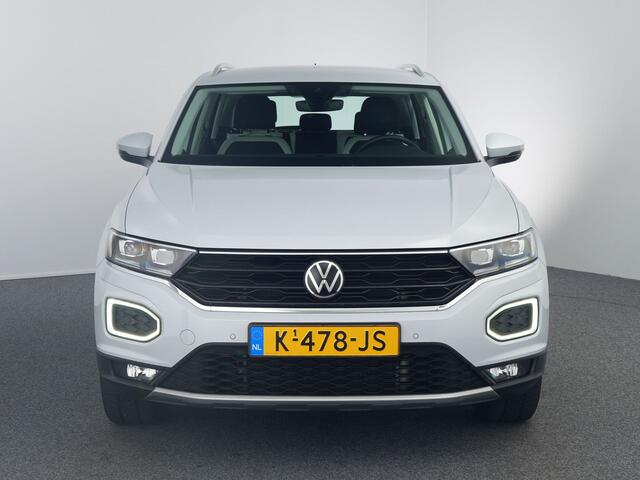 Volkswagen T-Roc 1.5 TSI Sport | Virtual | LED | Carplay | ACC |